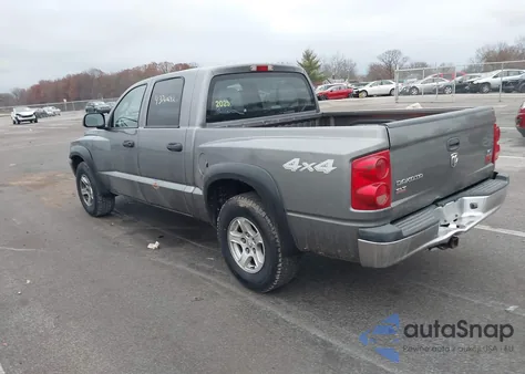 2005 Dodge Dakota Slt from USA, damaged, VIN 1D7HW48NX5S200071